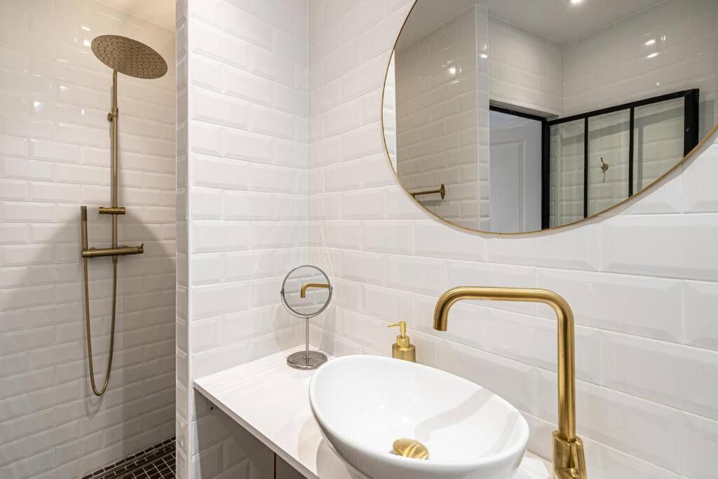 Chez Collette - Luxury In The Old Nizza Esterno foto