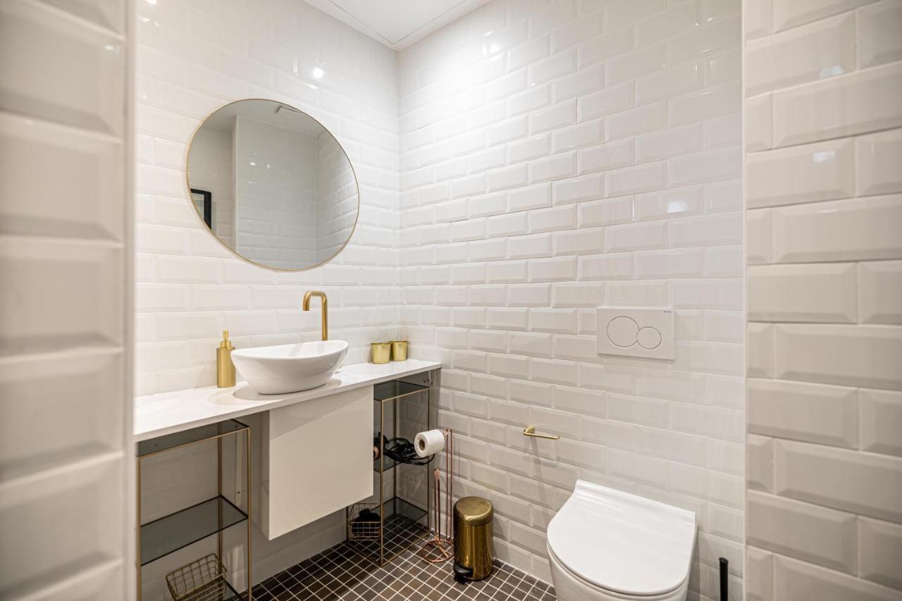 Chez Collette - Luxury In The Old Nizza Esterno foto